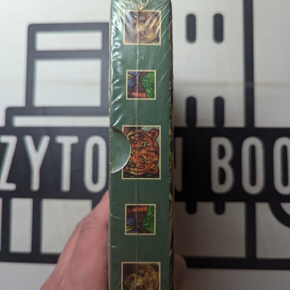 Animal Messages: Seek Inspiration from Your Animal Guides Cards 2015 - New! - Picture 3 of 3